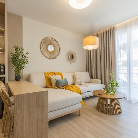 The Mediterranean Suites بيرايوس المظهر الخارجي الصورة