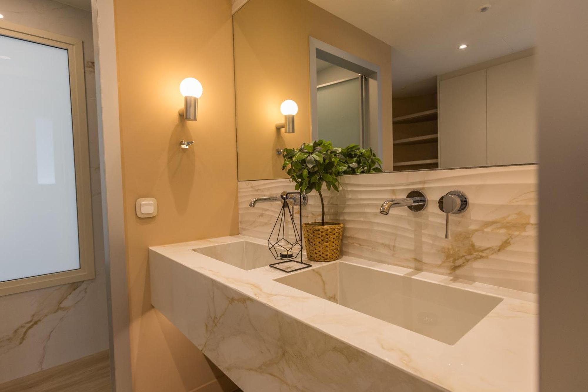 The Mediterranean Suites بيرايوس المظهر الخارجي الصورة