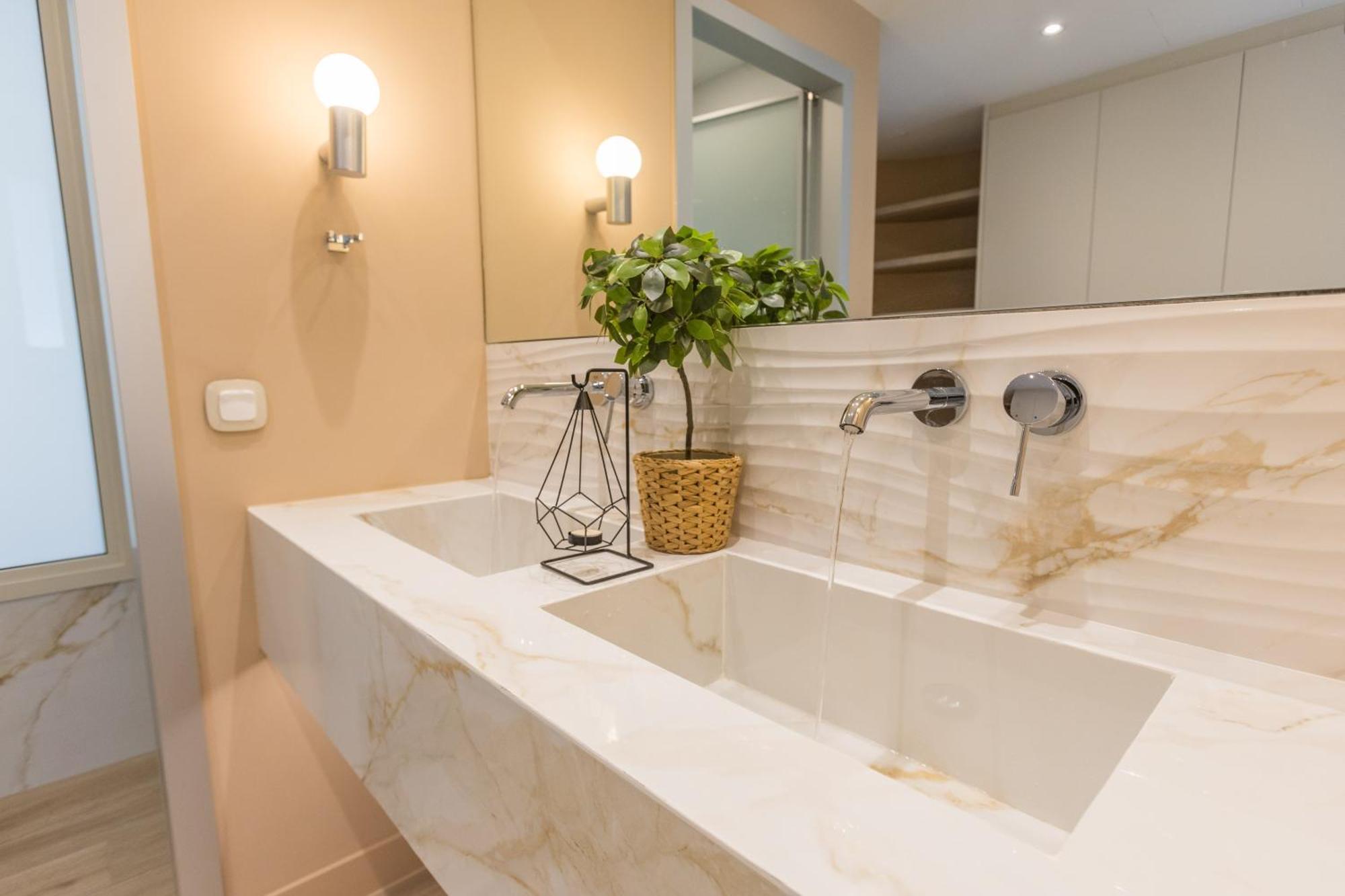 The Mediterranean Suites بيرايوس المظهر الخارجي الصورة