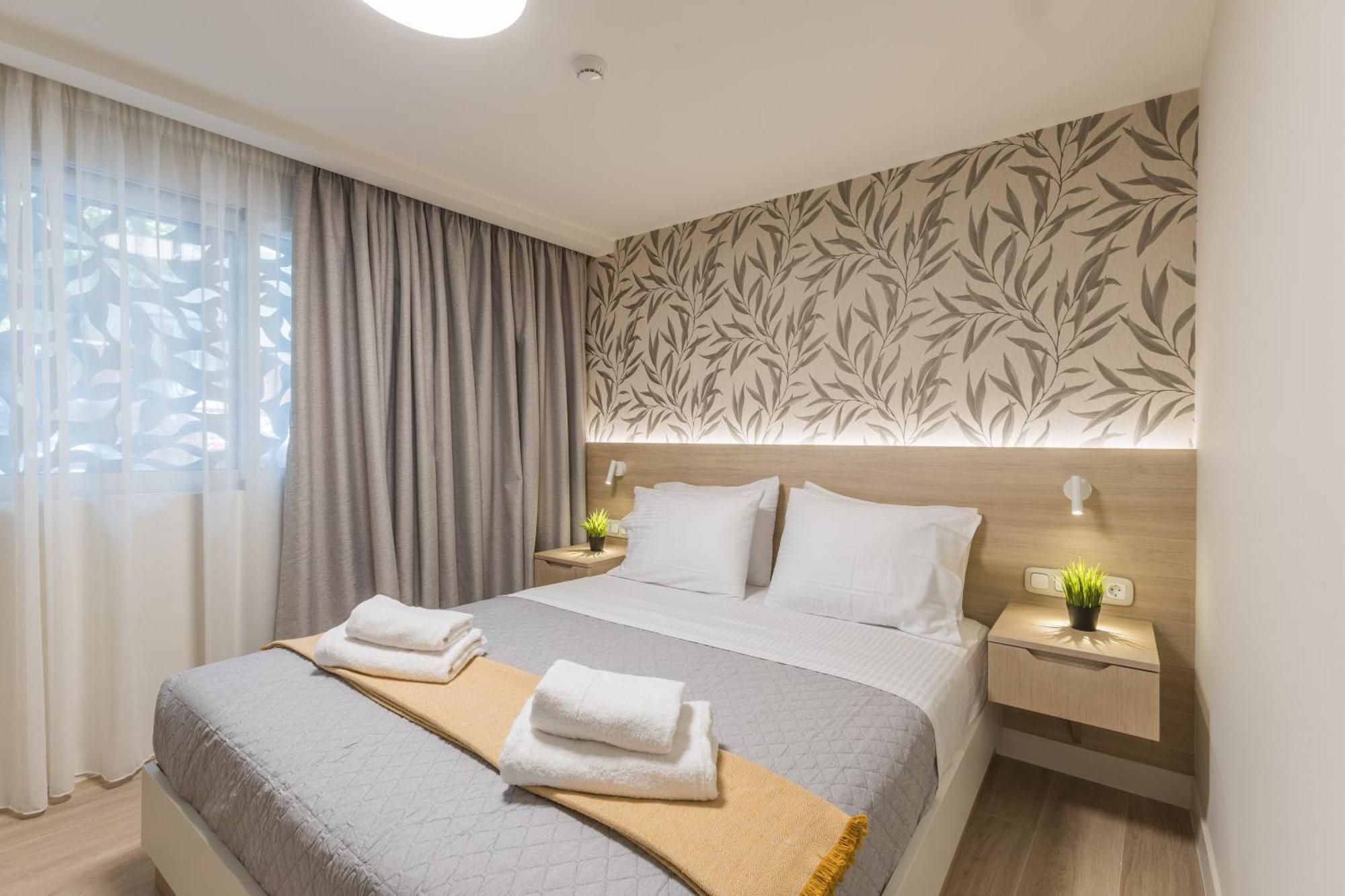 The Mediterranean Suites بيرايوس المظهر الخارجي الصورة